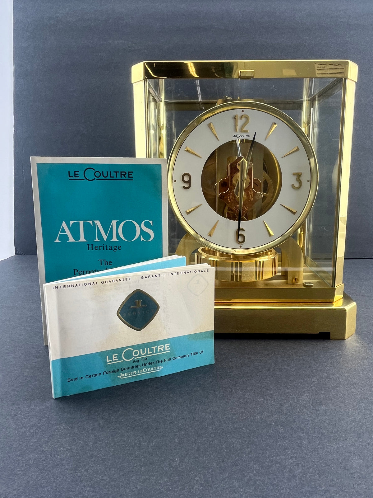 JAEGER Le Coultre Atmos Perpetual Motion Clock 528-8